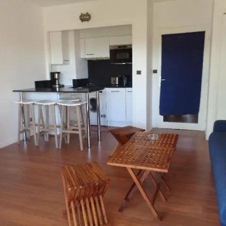 Confortable Avec Balcon, Parking Prive Et Wi-fi, A 200m De La D'eyrac - Fr-1-374-93
