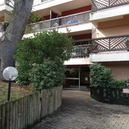 Studio Confortable Avec Balcon, Parking Prive Et Wi-Fi, A 200M De La Plage D'Eyrac - Fr-1-374-93
